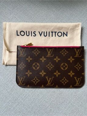 NWOT Louis Vuitton Monogram Canvas Zip Pouch with Pink Trim